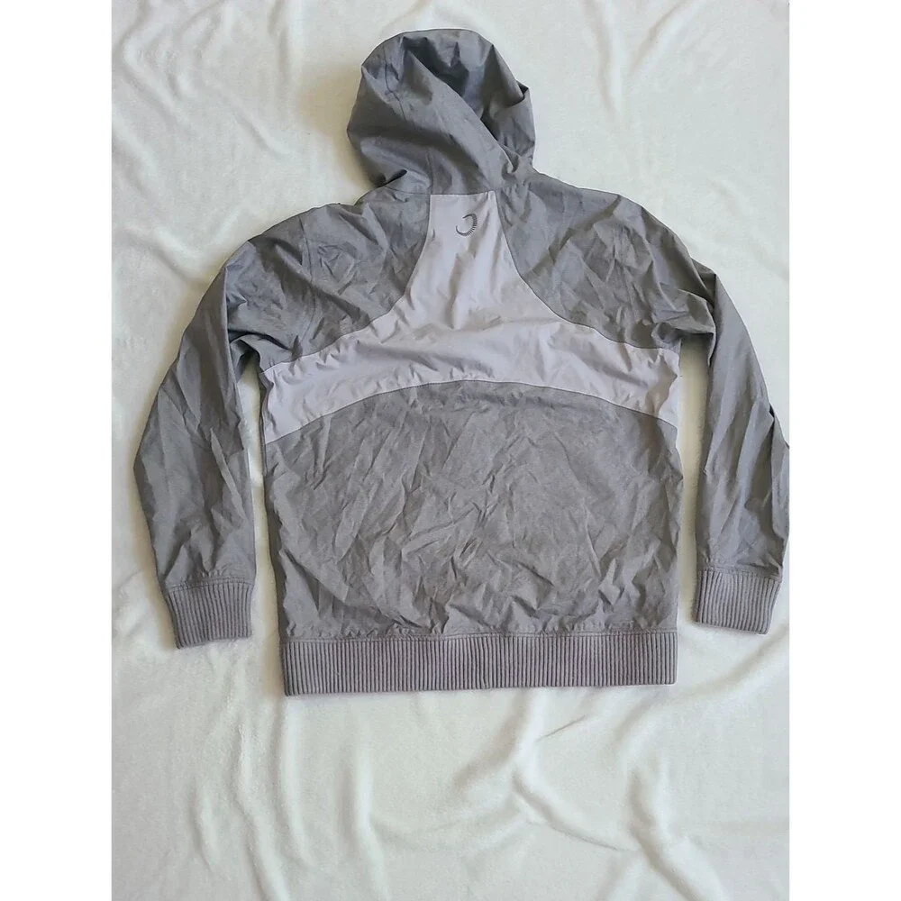 zero restriction light gray